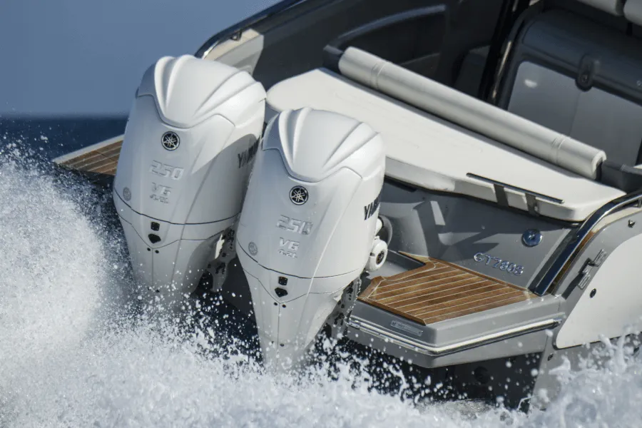 Picture for category Outboard Engines