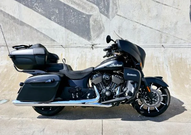Picture of 2024 Indian Roadmaster Dark Horse