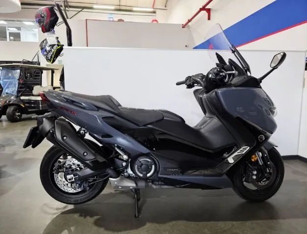 Picture of 2023 Yamaha T-max 560 Pre-owned