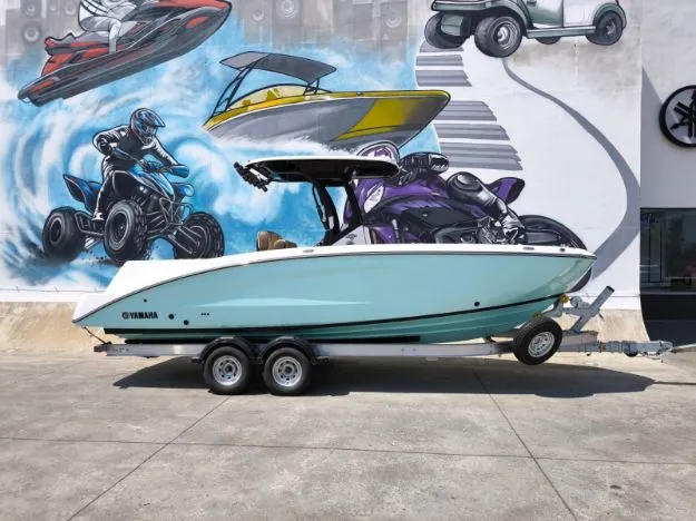 Picture of 2025 Yamaha 255 FSH Sport H Jetboat w/ Twin 1.8L Supercharged Jet Drive Motors
